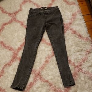 Skinny Jean's